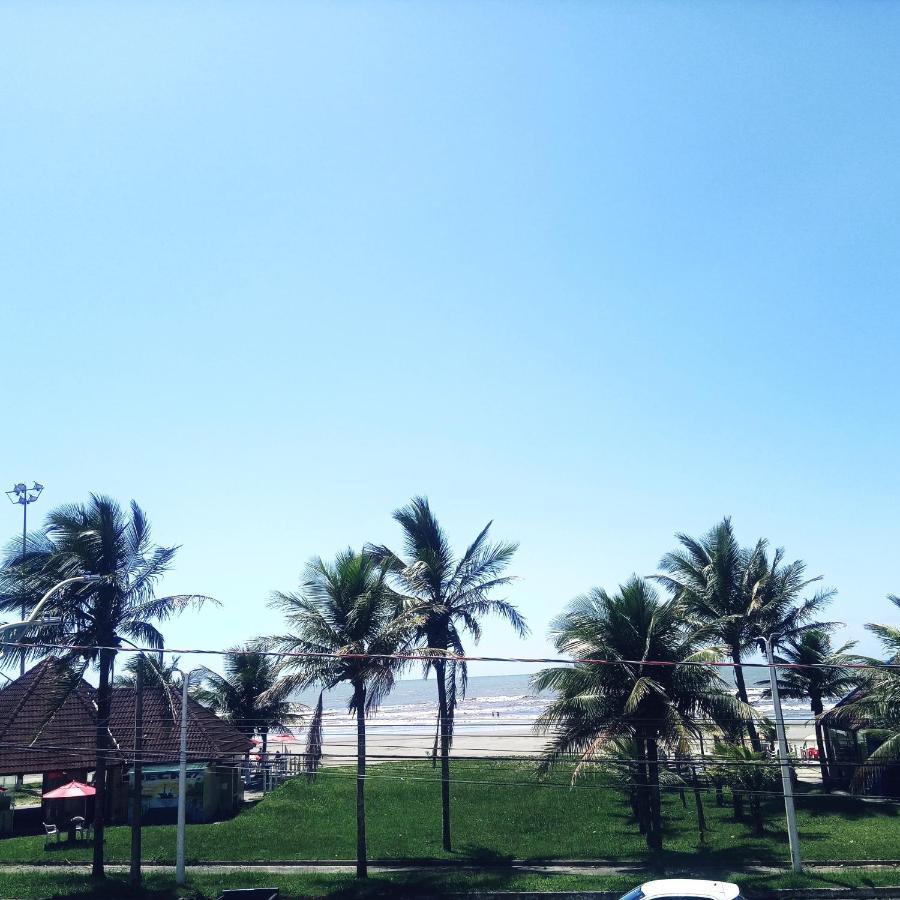 Apto Aluguel Na Temporada Pe Na Areia Peruibe Sp Exterior photo