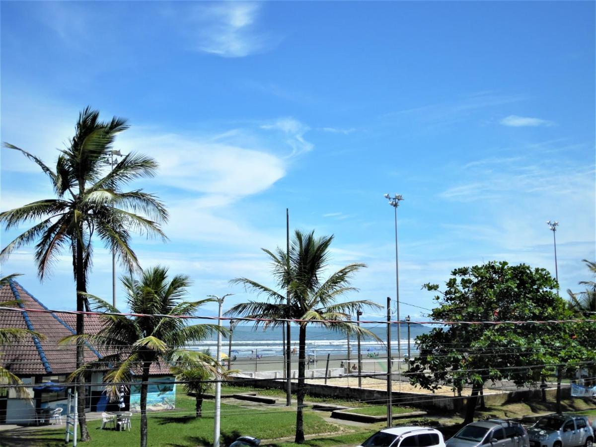 Apto Aluguel Na Temporada Pe Na Areia Peruibe Sp Exterior photo