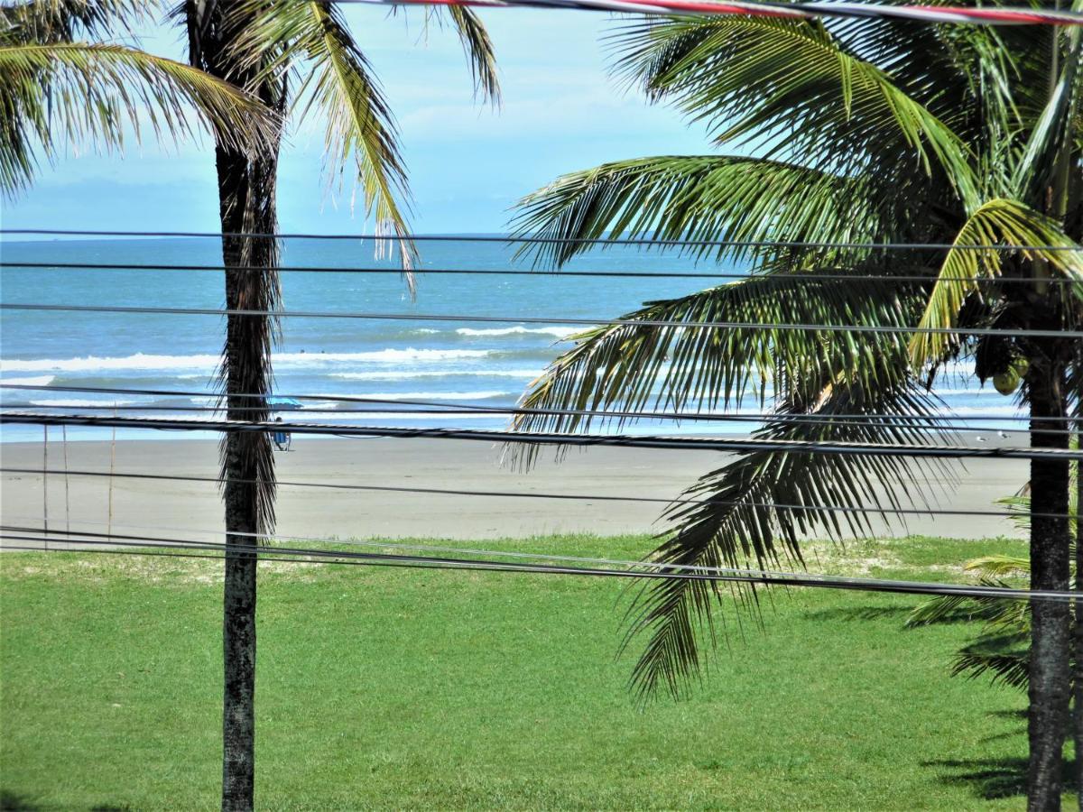 Apto Aluguel Na Temporada Pe Na Areia Peruibe Sp Exterior photo