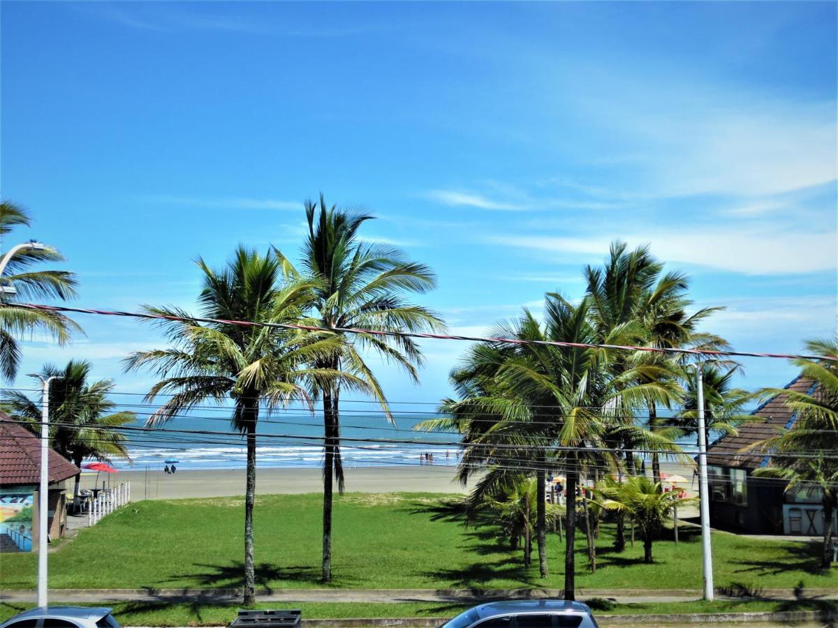 Apto Aluguel Na Temporada Pe Na Areia Peruibe Sp Exterior photo